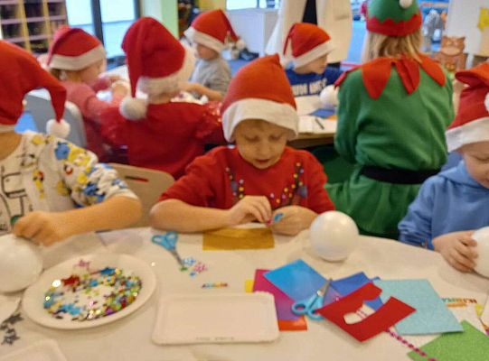 Gr. III Wycieczka do Wioski Św. Mikołaja w Rowach