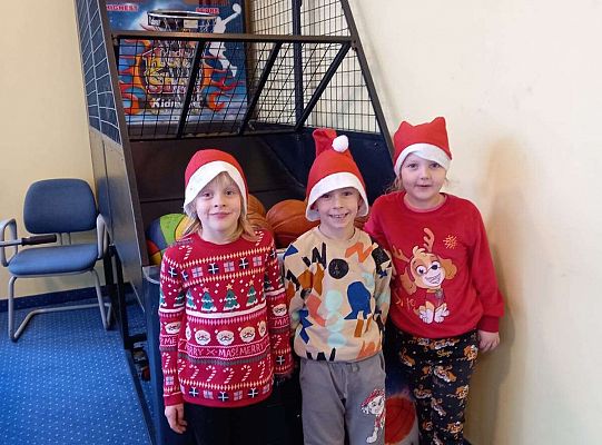 Gr. III Wycieczka do Wioski Św. Mikołaja w Rowach