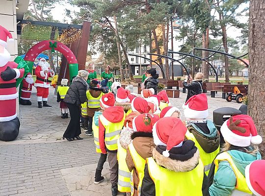 Gr. IV Wycieczka do Wioski Św.Mikołaja w Rowach