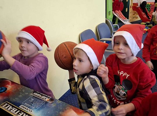 Gr. IV Wycieczka do Wioski Św.Mikołaja w Rowach