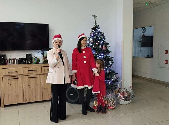 Świąteczna wizyta w Domu Seniora "Magnolia"