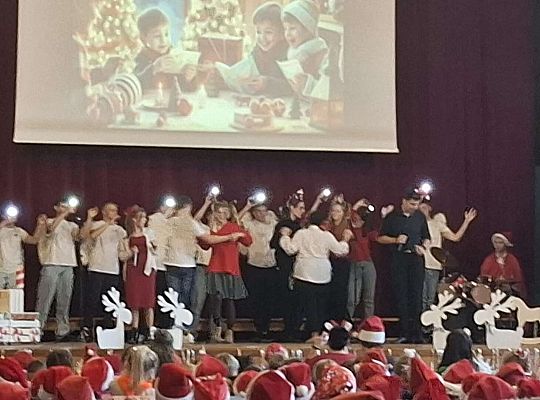 Gr. III  I IV Koncert Mikołajkowy w Zespole Szkół Mechanicznych