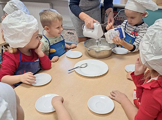 Gr.II. Robimy pierniczki z mamą Franka