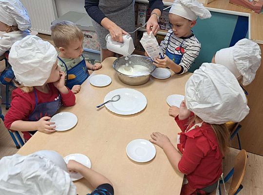 Gr.II. Robimy pierniczki z mamą Franka