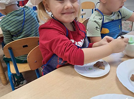 Gr.II. Robimy pierniczki z mamą Franka