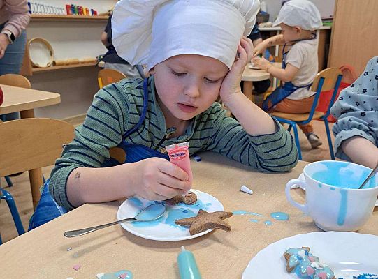 Gr.II. Robimy pierniczki z mamą Franka