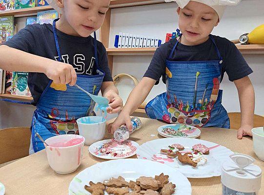 Gr.II. Robimy pierniczki z mamą Franka