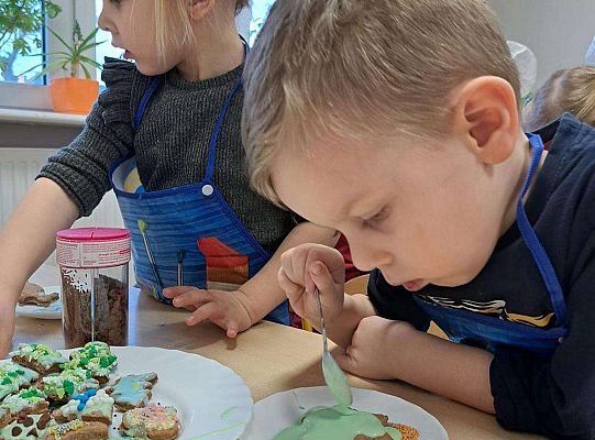 Gr.II. Robimy pierniczki z mamą Franka