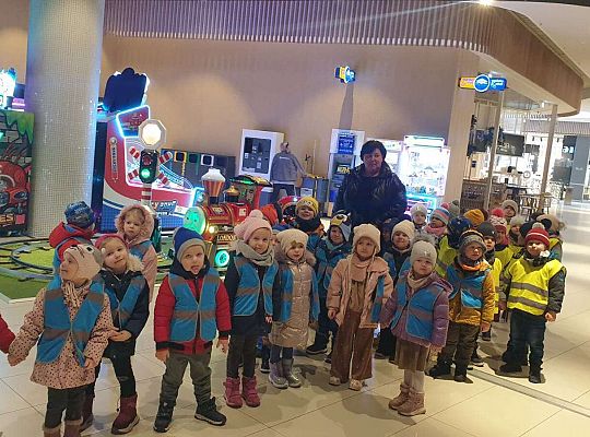 Gr.I  I Gr.II  Wycieczka do kina "Ella Bella Bingo "