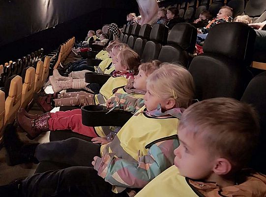 Gr.I  I Gr.II  Wycieczka do kina "Ella Bella Bingo "