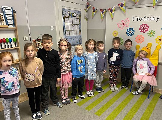 Gr. III Urodzinki Zosi i Zuzi