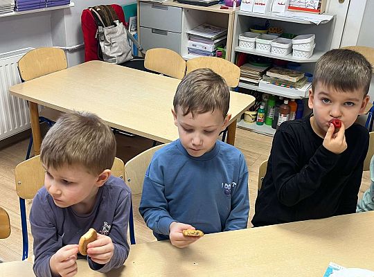 Gr. III Urodzinki Zosi i Zuzi