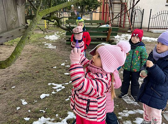 Gr. III Dokarmiamy ptaki