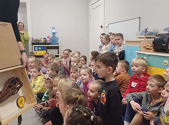 Gr. III i IV Dinozaury w przedszkolu