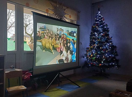 Gr. III i IV Dinozaury w przedszkolu