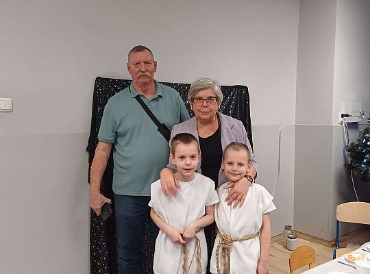 Gr.IV Dzień Babci I Dziadka