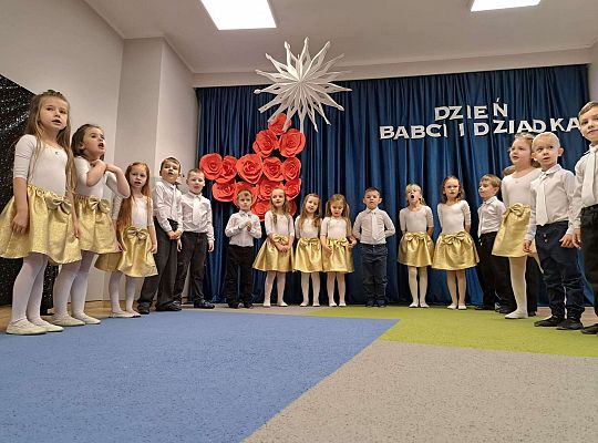 Gr. III Dzień Babci i Dziadka