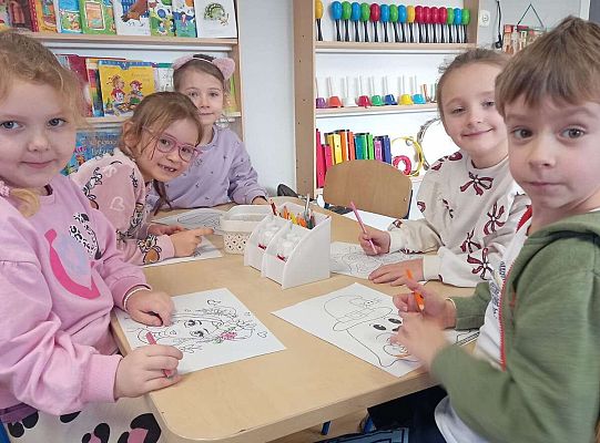 Gr. III Urodzinki Hani