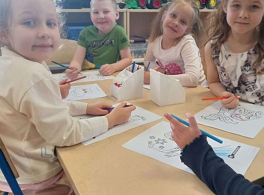 Gr. III Urodzinki Hani