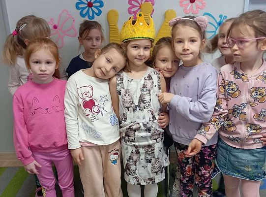 Gr. III Urodzinki Hani