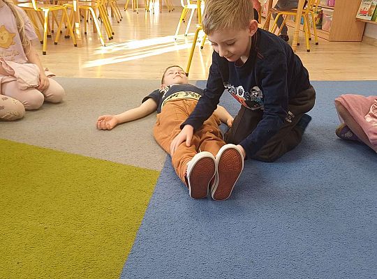 Gr.IV Światowy Dzień Pierwszej Pomocy -projekt "Szlachetnie i zdrowo z małpką Iwoną"