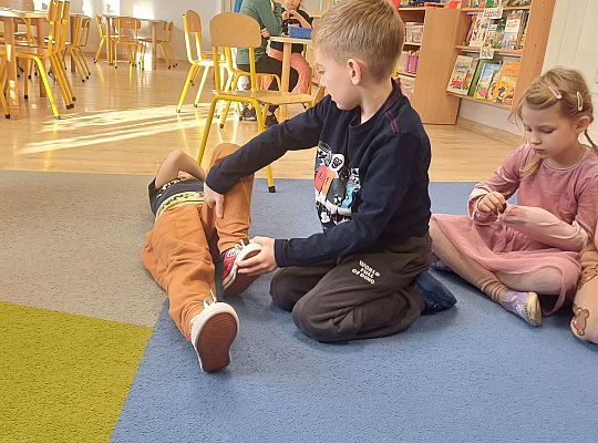 Gr.IV Światowy Dzień Pierwszej Pomocy -projekt "Szlachetnie i zdrowo z małpką Iwoną"