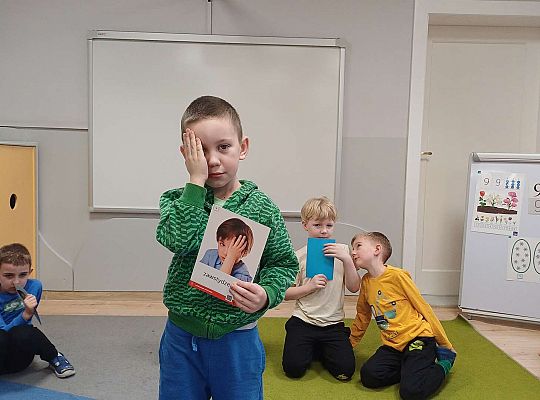 Gr.IV Dzień bez przekleństw  - Szlachetnie I zdrowo z małpką Iwoną