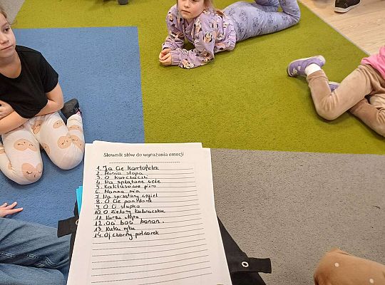 Gr.IV Dzień bez przekleństw  - Szlachetnie I zdrowo z małpką Iwoną