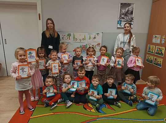 Gr.I  Bezpieczne ferie, Zabawy z absolwentkami przedszkola