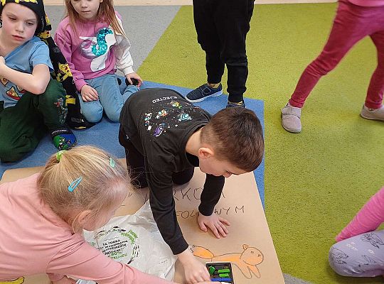 Gr. IV Dzień bez opakowań foliowych - Szlachetnie I zdrowo z małpką Iwoną