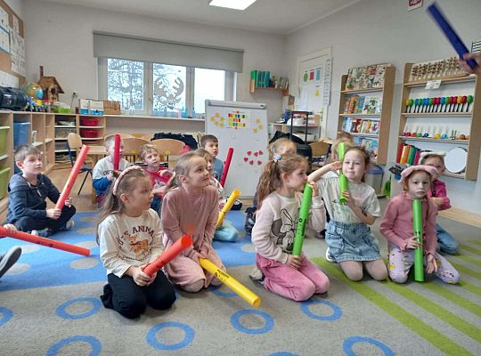 Gr. III Zabawy rytmiczne z tatą Witka