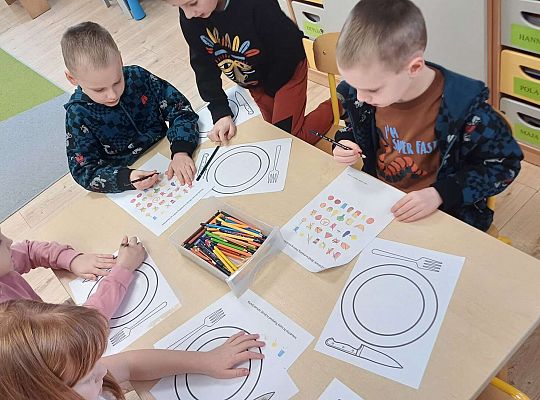 Gr. IV Dzień bez Oleju Palmowego - Projekt Szlachetnie i zdrowo z małpką Iwoną