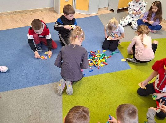 Gr. III I IV "Dzień Dinozaura "