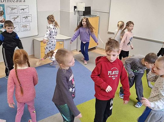 Gr. III I IV "Dzień Dinozaura "