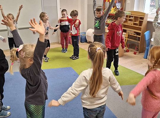 Gr. III I IV "Dzień Dinozaura "