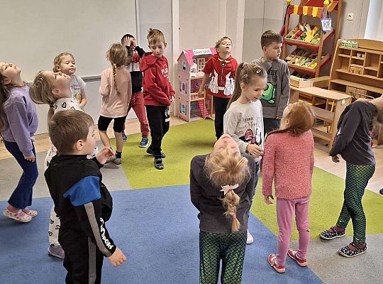 Gr. III I IV "Dzień Dinozaura "