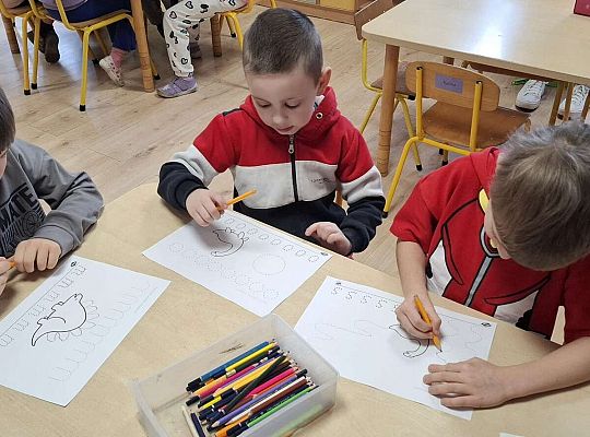 Gr. III I IV "Dzień Dinozaura "