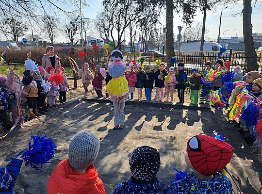 Witaj Wiosno ! - Powitanie wiosny w ogrodzie przedszkolaków