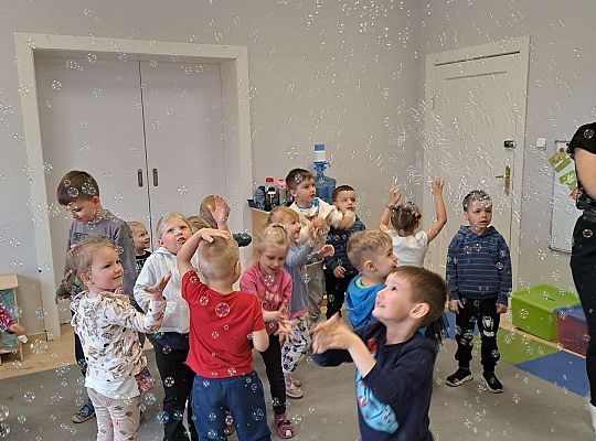 Gr.II Zabawy z Rodzicami Ali