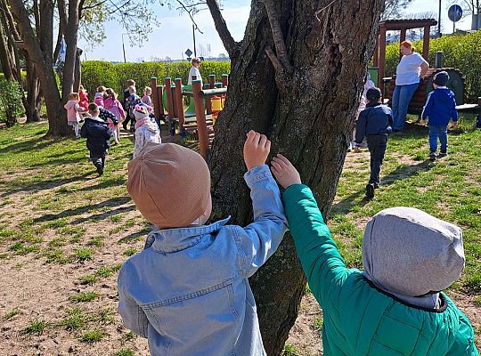 Gr.II Wielkanocne śniadanie oraz szukanie wielkanocnych niespodzianek