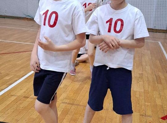 Gr. IV Zawody sportowe w SP nr 7