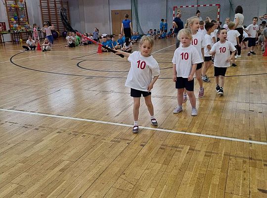 Gr. IV Zawody sportowe w SP nr 7