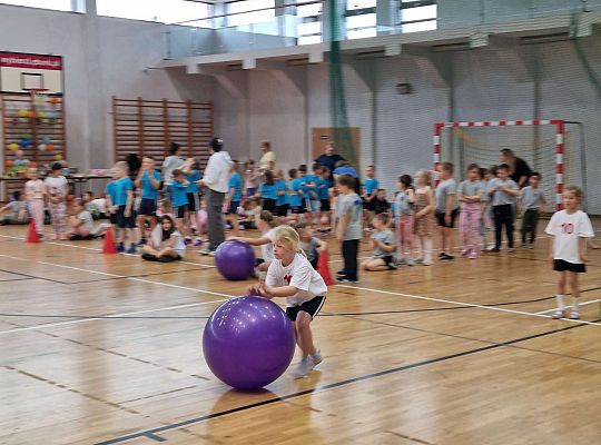 Gr. IV Zawody sportowe w SP nr 7