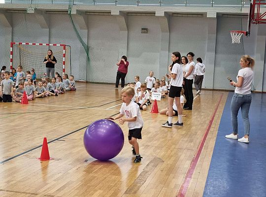 Gr. IV Zawody sportowe w SP nr 7