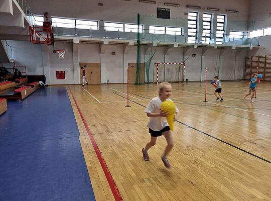 Gr. IV Zawody sportowe w SP nr 7