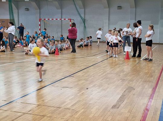 Gr. IV Zawody sportowe w SP nr 7