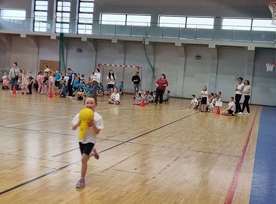 Gr. IV Zawody sportowe w SP nr 7