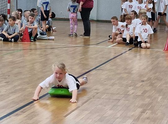 Gr. IV Zawody sportowe w SP nr 7