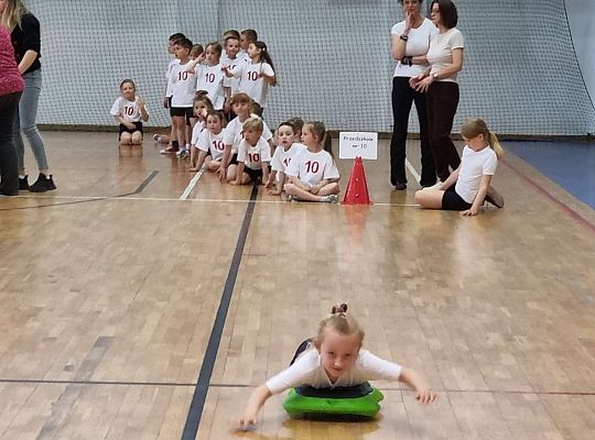 Gr. IV Zawody sportowe w SP nr 7