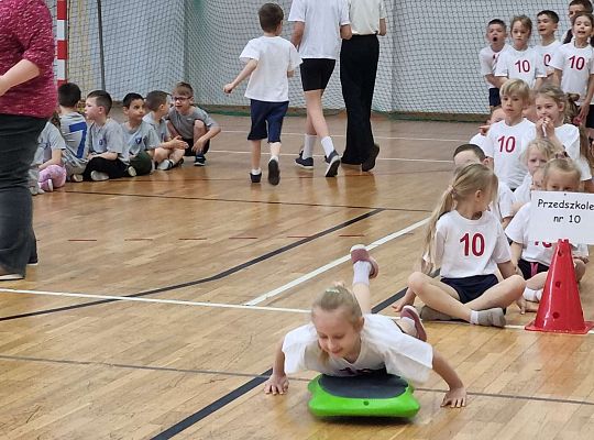Gr. IV Zawody sportowe w SP nr 7
